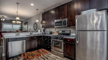 Condo, Berbilang Katil (L`IL Getaway) | Dapur peribadi