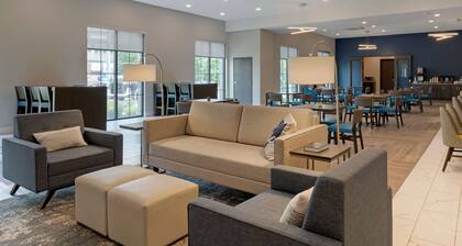 MainStay Suites Cincinnati University - Uptown