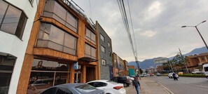 Fachada da propriedade