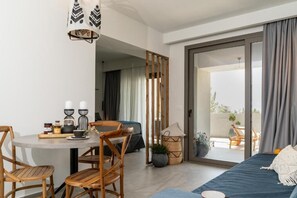 Exclusive Suite, Sea View | Dining room - Pignolia Suites - Adults Only (Ierapetra)
