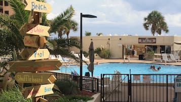 Alberca al aire libre