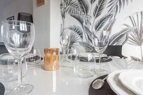 BLANCHE DE CASTILLE - Appartement 2 chambres avec parking