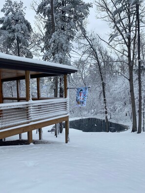 المنطقة المحيطة بالمنشأة