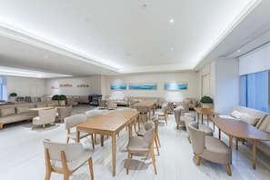 Dining - Ji Hotel (Shanghai)