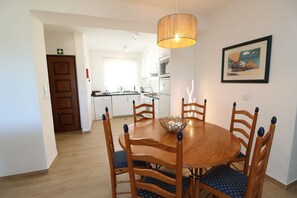 Dining - 2 Bedroom Apartment with Swimming pool at São Rafael Beach - Albufeira (Albufeira)