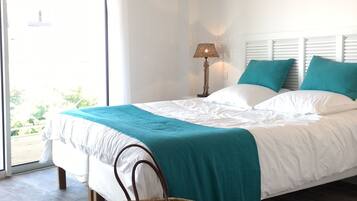 2 bedrooms, iron/ironing board, travel crib, WiFi
