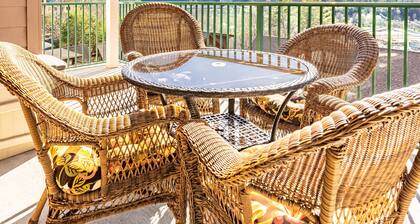 Great Location! 2br/2ba Beautiful Views Indoor/Outdoor Pools, Game Room 3003