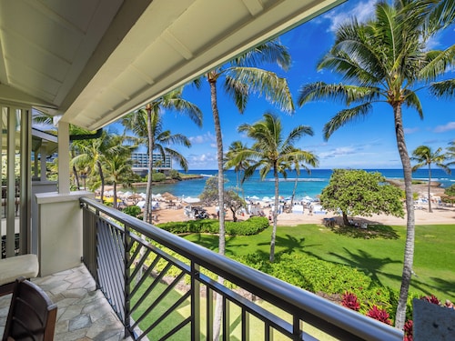 REDUCED Dec-Mar! Villa 302, King bed, Penthouse Lvl Ocean View Turtle Bay