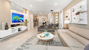 Villa (7400OAK) | Living room - 7400oak (Davenport)