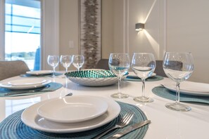 Apartment (7420 Oakmoss Loop) | Eigene Küche
