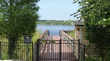 Condo (611 Lucaya ) | Property grounds