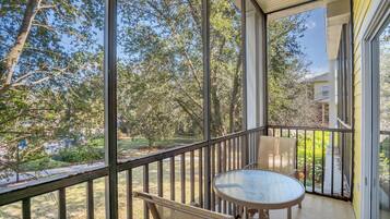 Condo (611 Lucaya ) | Balcony