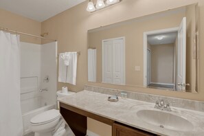 Bathroom - 1042tour (Kissimmee)