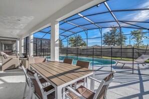 Villa (2615CALISTOGA) | Balcón