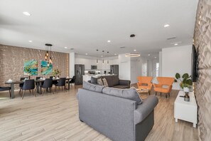 Villa (2615CALISTOGA) | Living room | Flat-screen TV - 2615calistoga (Kissimmee)