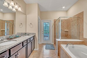 Bathroom - 5449misty (Davenport)