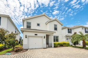 Villa (4722KINGS) | Exterior