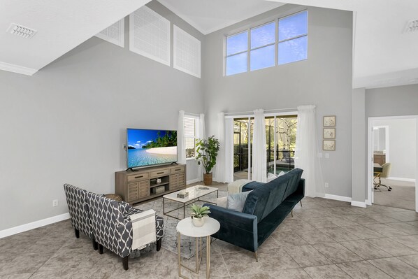 Villa (8910Candy) | Living room | Flat-screen TV - 8910candy (Kissimmee)