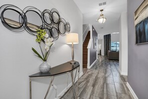 House (4724SHD) | Exterior