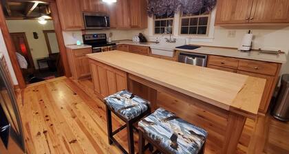 Eagle's Nest by Table Rock. Perfect for Hickers, Cyclers, and Swimmers.