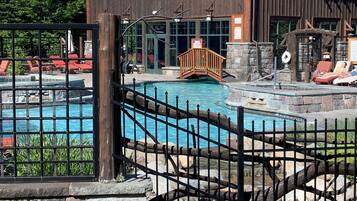 Indoor pool, outdoor pool