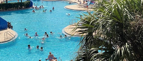 Piscine extérieure, piscine chauffée