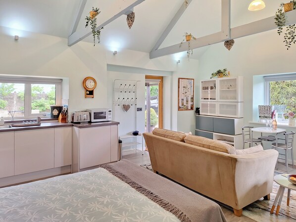 1 habitación, wifi gratis y ropa de cama