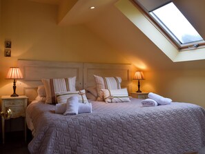 2 quartos, Wi-Fi de cortesia, roupa de cama