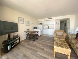 Condo, Multiple Beds (Ocean Forest 911) | Living room