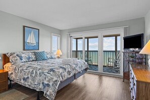 3 bedrooms, free WiFi, bed sheets - Maritime West Unit C-33-Ocean Front Condo (Atlantic Beach)