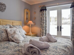 1 chambre, Wi-Fi gratuit, draps fournis