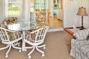 Smart TV, music library, offices