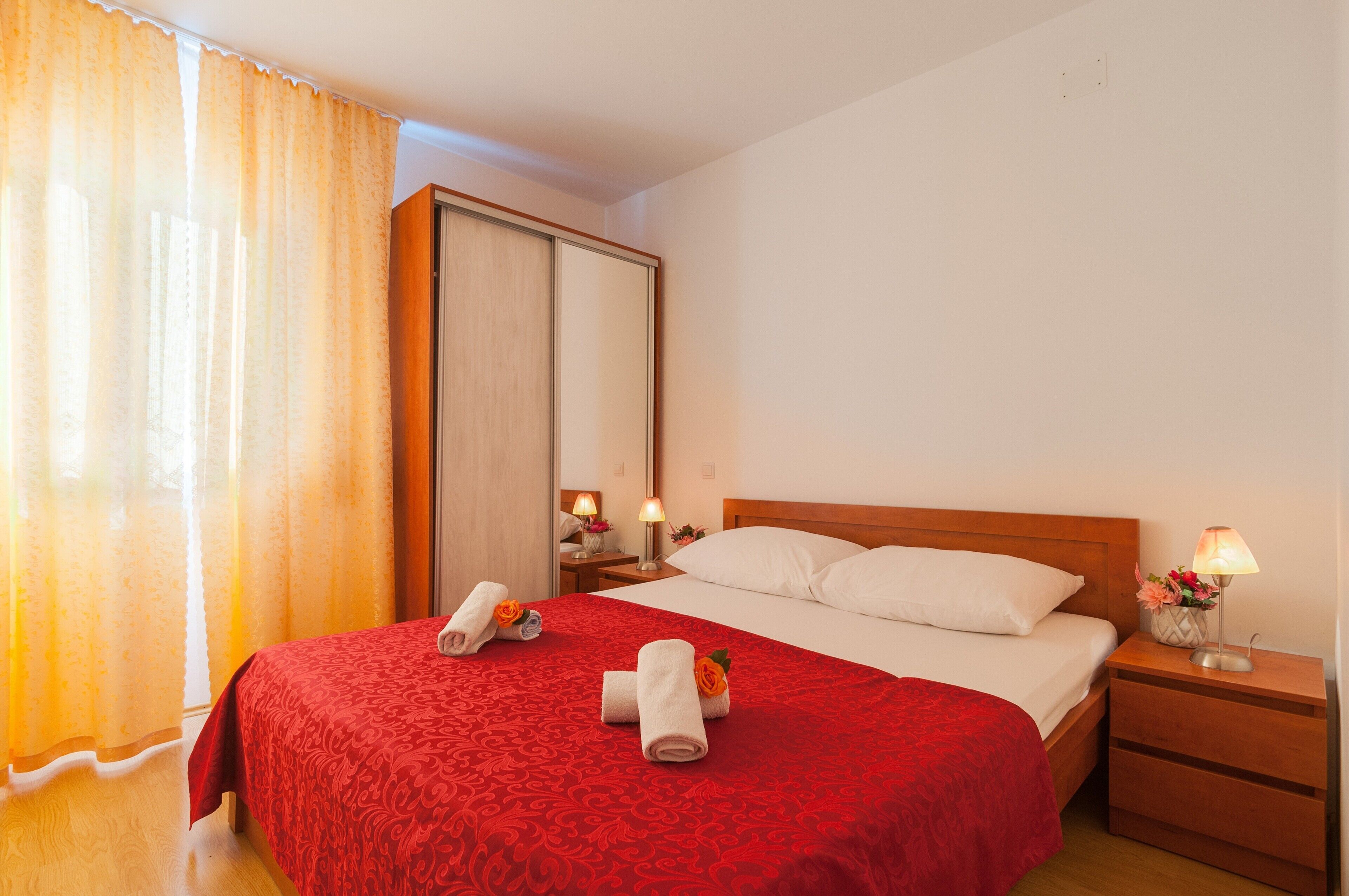 2 habitaciones, wifi y ropa de cama 