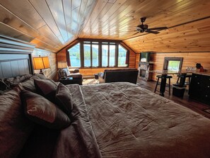 2 slaapkamers, een strijkplank/strijkijzer, wifi, beddengoed