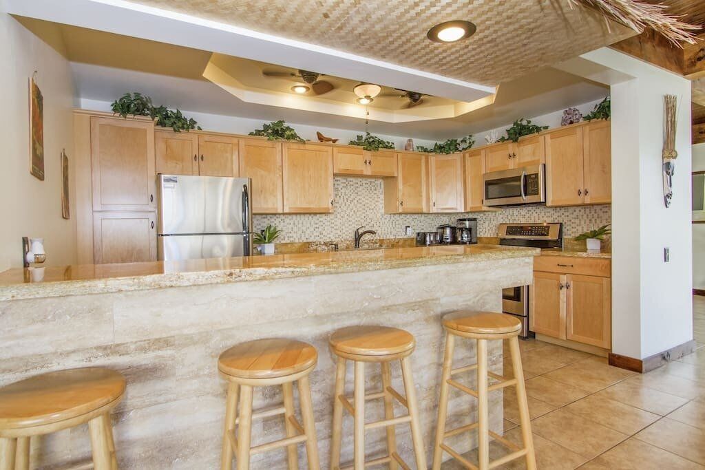 Deluxe Penthouse, 3 Bedrooms, Non Smoking, City View | 3 bedrooms, premium bedding, individually decorated