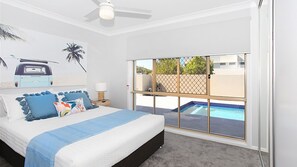 4 bedrooms, desk, iron/ironing board, WiFi