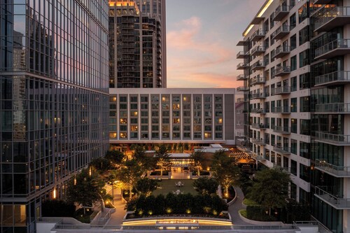 Epicurean Atlanta, Autograph Collection