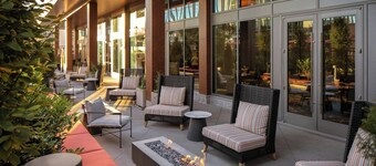 Epicurean Atlanta, Autograph Collection