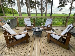 Luxury Apartment, Ensuite | Balcony view