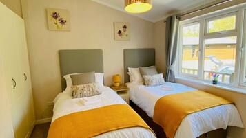 Luxury Apartment, Ensuite | Interior