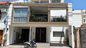 Front of property - Monoambiente En Excelente Ubicación (Salta)