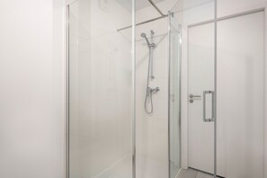 Shower, hair dryer - Residence, comfort and charm for 4 in Pléneuf (Pléneuf-Val-André)