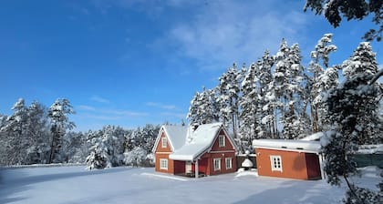 Cottage Faflik - Air Con And Own Sauna, Swedish House no 001