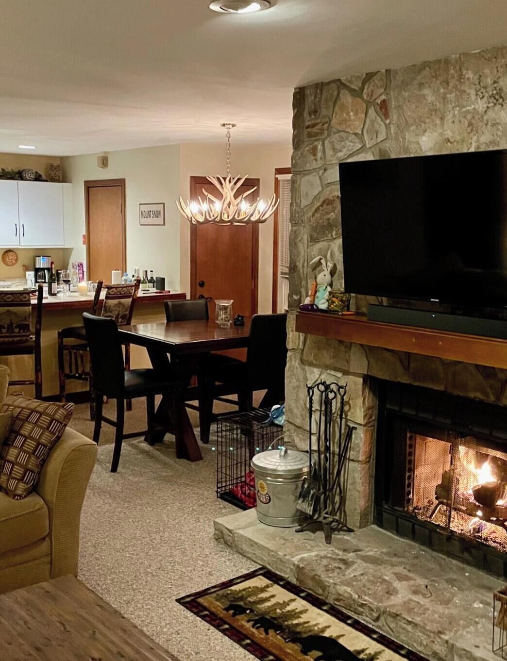 TV connectée, cheminée