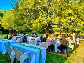 Área para banquetes al aire libre