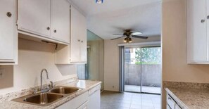 Fridge, microwave, oven, stovetop - Lower 2 bedroom 2 bathroom condoAt great location! (Phoenix)