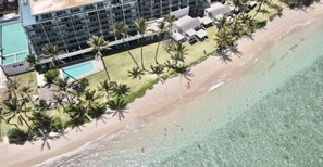 Exterior -  Deluxe Beachfront Condo with a breathtaking view (Hauula)