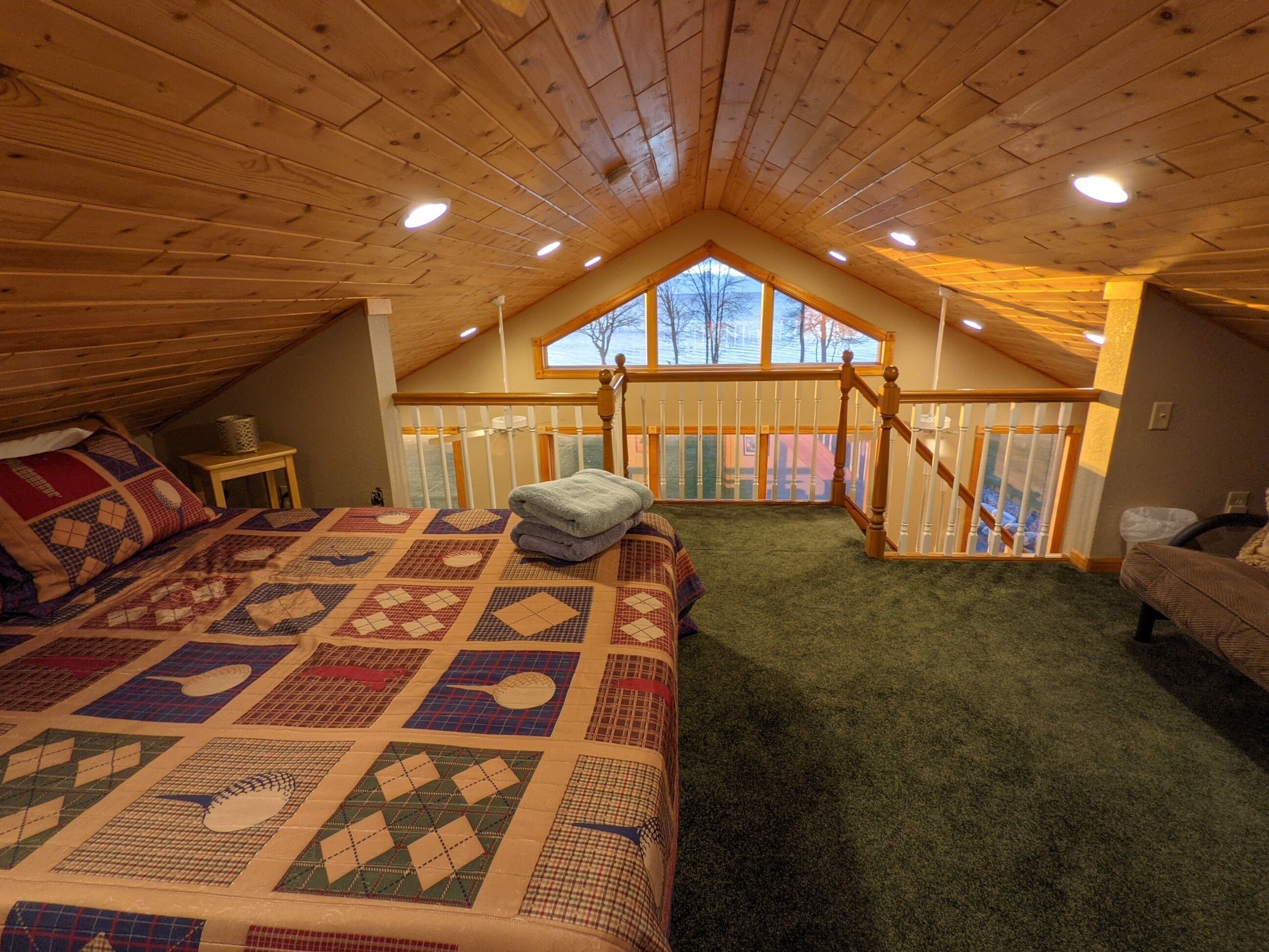 4 Schlafzimmer, Bügeleisen/Bügelbrett, Reisekinderbett, WLAN