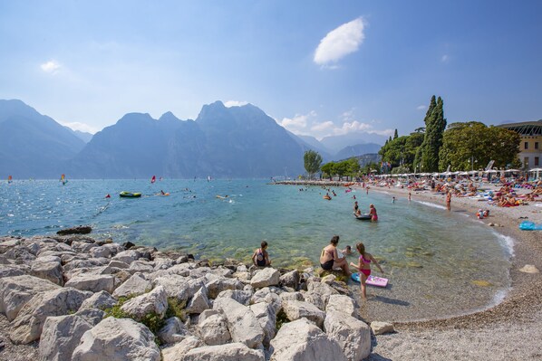 Strand