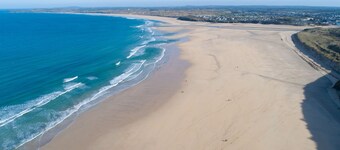 Opposite a golf course - Pet friendly - Wi-Fi